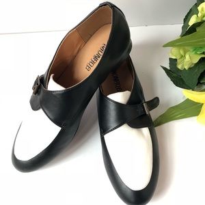 Women Monroe & Main Spectator Monk Strap Shoe